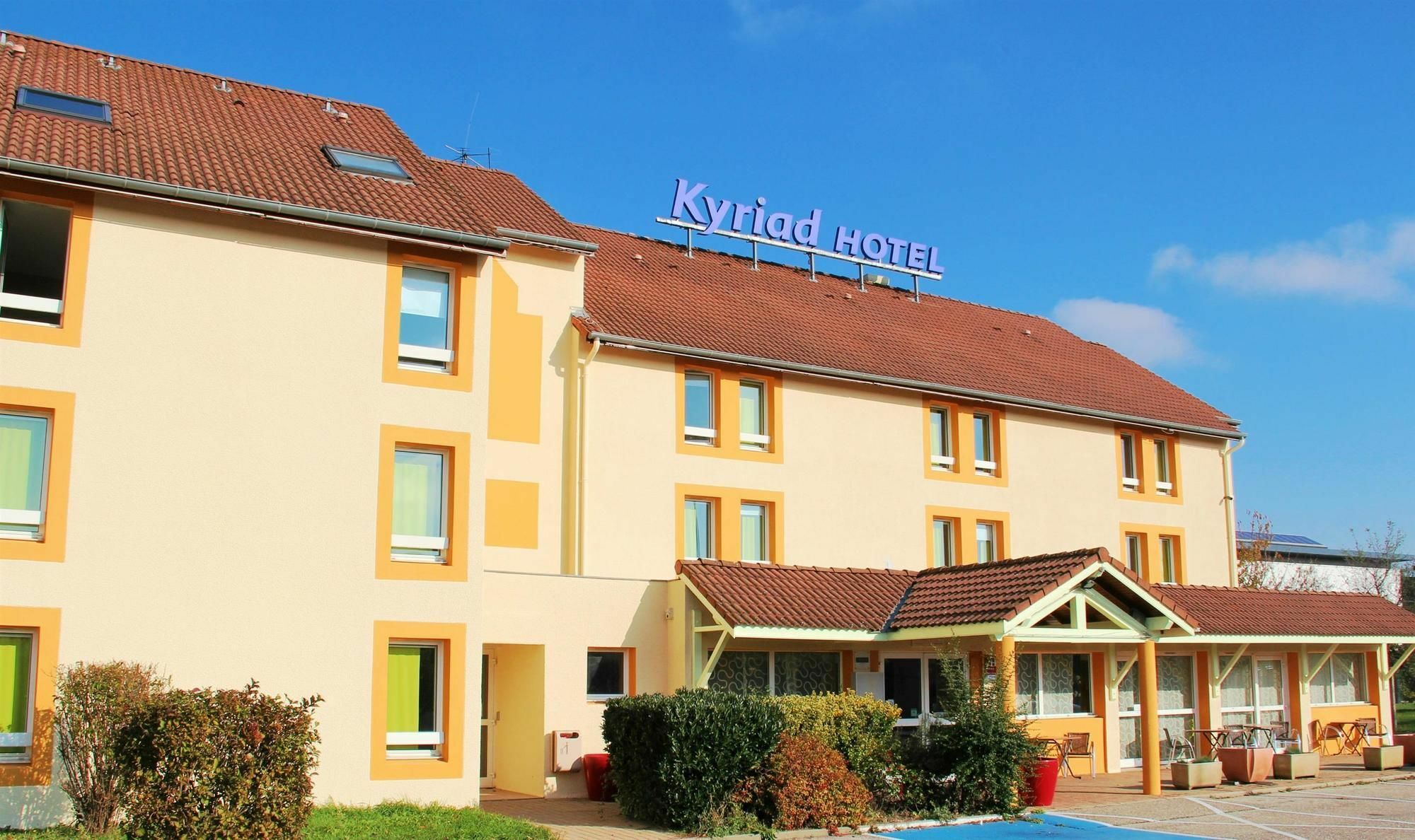 Kyriad Lyon Est - Saint Bonnet De Mure Dış mekan fotoğraf